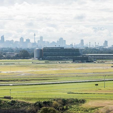 Racecourse Space Pop Up Randwick Ngoại thất bức ảnh