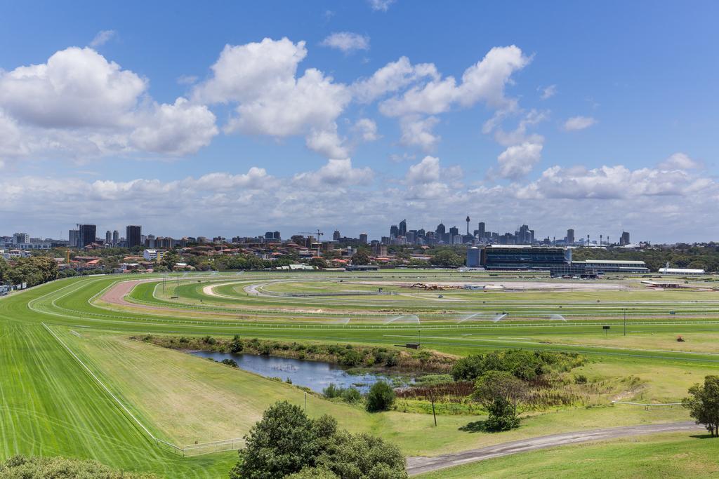 Racecourse Space Pop Up Randwick Ngoại thất bức ảnh