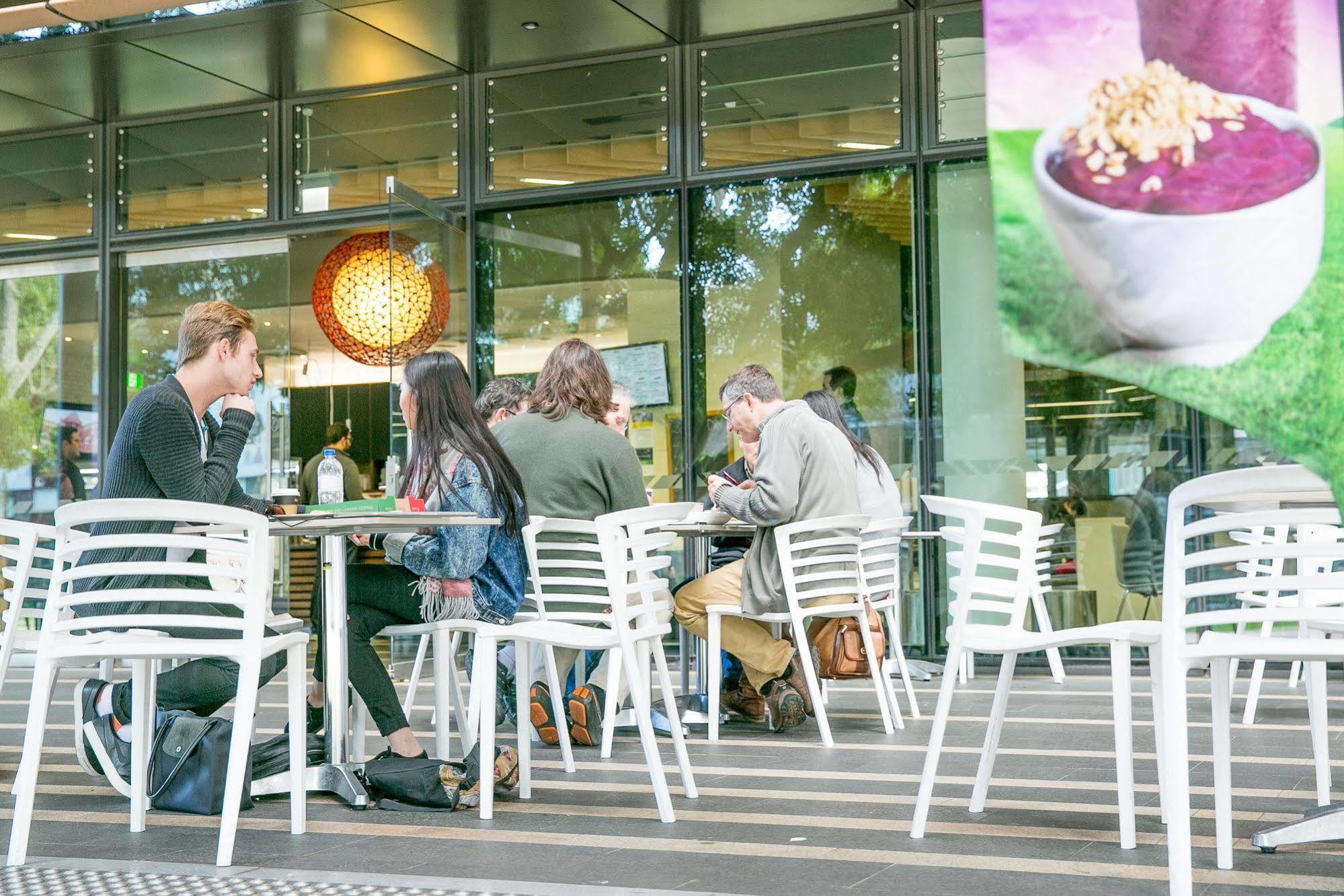 Racecourse Space Pop Up Randwick Ngoại thất bức ảnh
