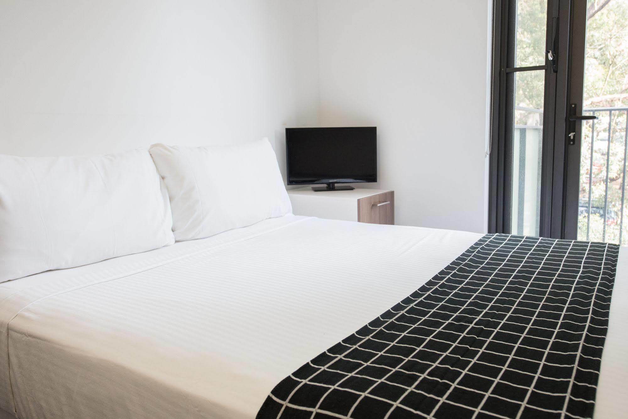 Racecourse Space Pop Up Randwick Ngoại thất bức ảnh